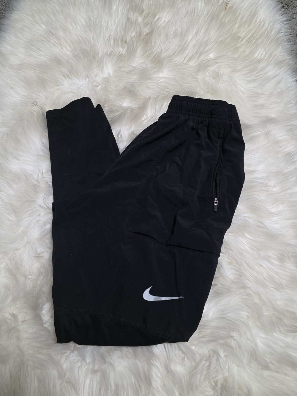 Nike Black Kids Athletic Jogger Pants with White Swoosh
